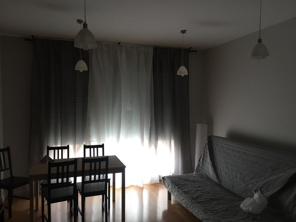 Hostal Restaurante Avenida De Madrid Terrassa Buitenkant foto